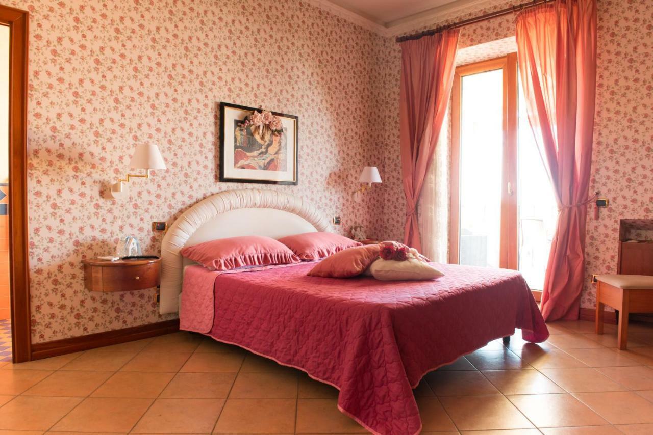 Villa Lucia Terrazza Panoramica Кастелламмаре-ди-Стабия Экстерьер фото