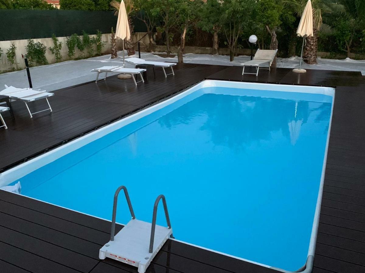 Villa Lucia Terrazza Panoramica Кастелламмаре-ди-Стабия Экстерьер фото